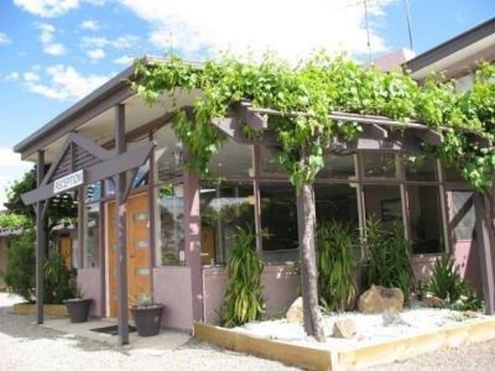 Stawell'S London Motor Inn Dış mekan fotoğraf