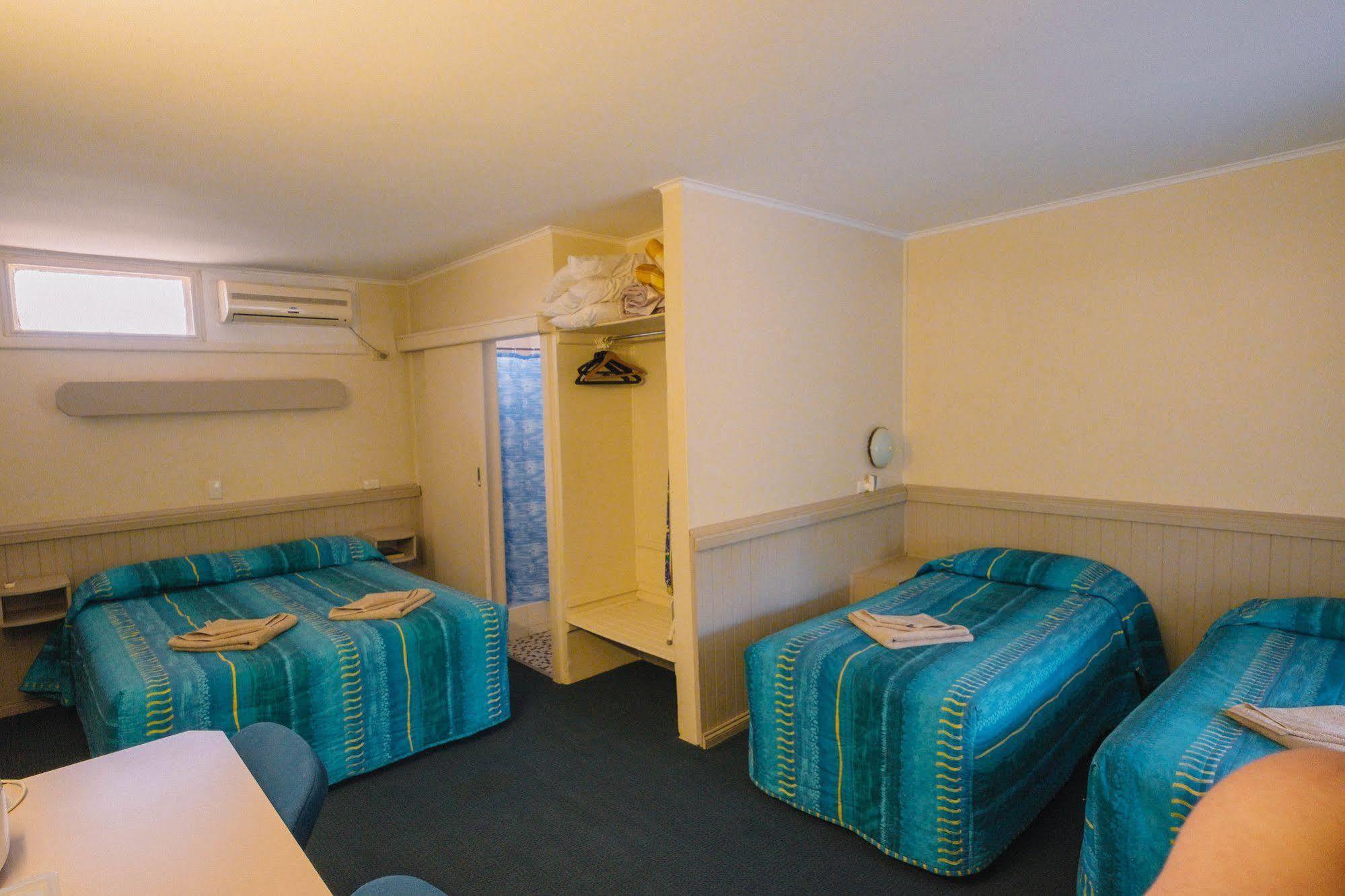 Stawell'S London Motor Inn Dış mekan fotoğraf