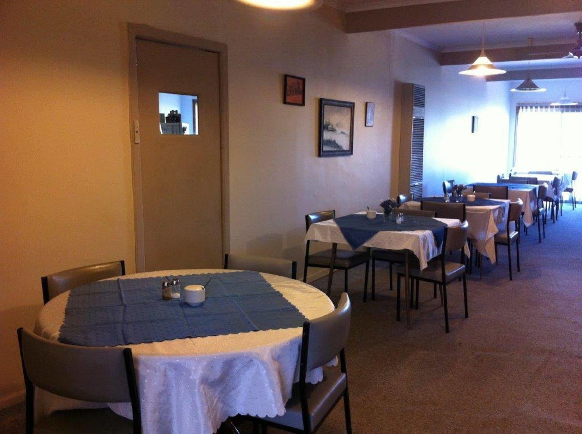 Stawell'S London Motor Inn Dış mekan fotoğraf
