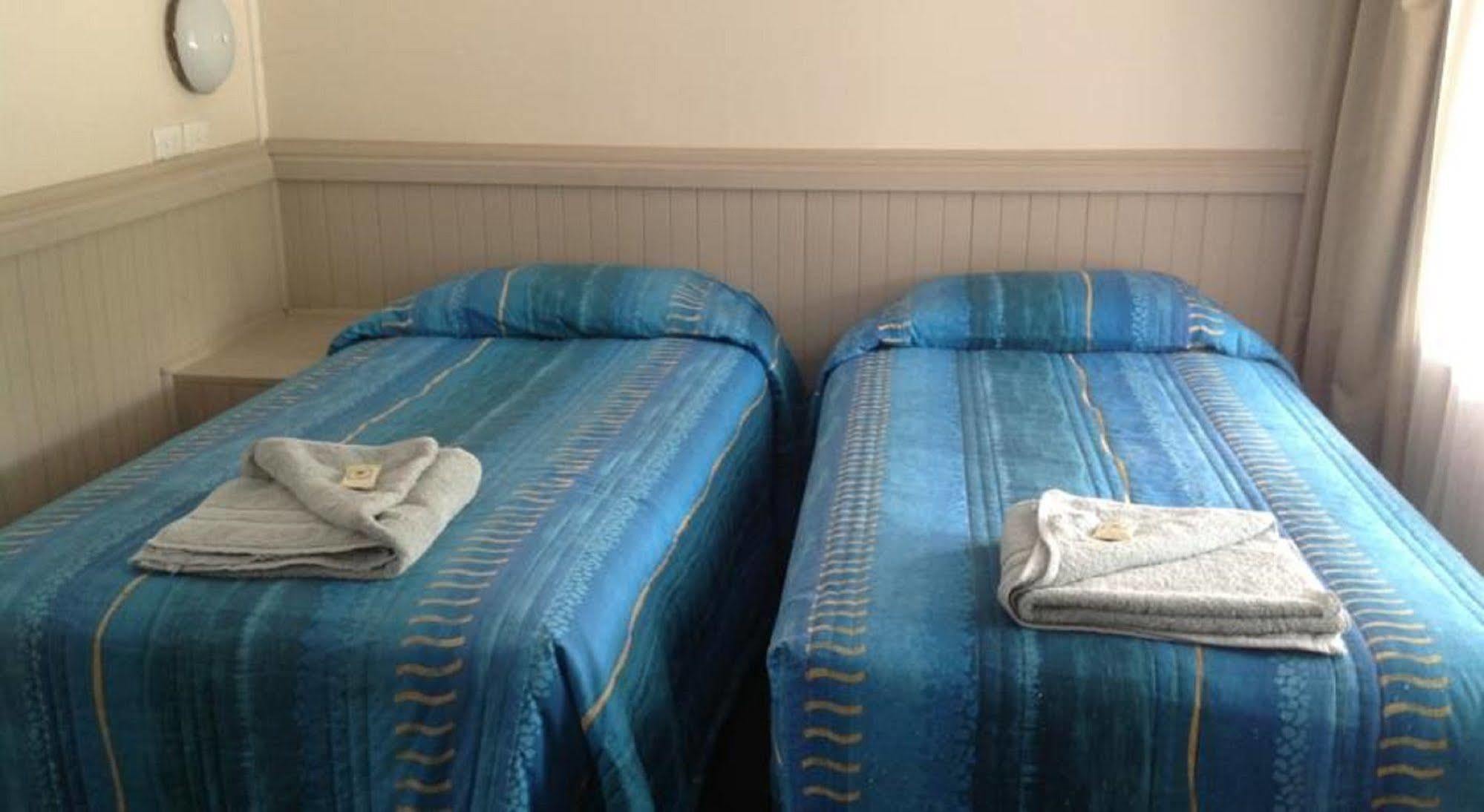 Stawell'S London Motor Inn Dış mekan fotoğraf